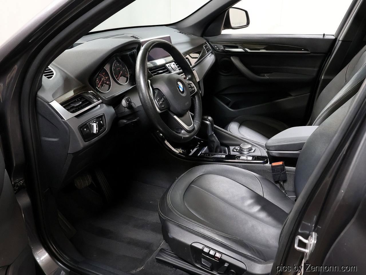 Used 2016 BMW X1 xDrive28i AWD/4WD image 12