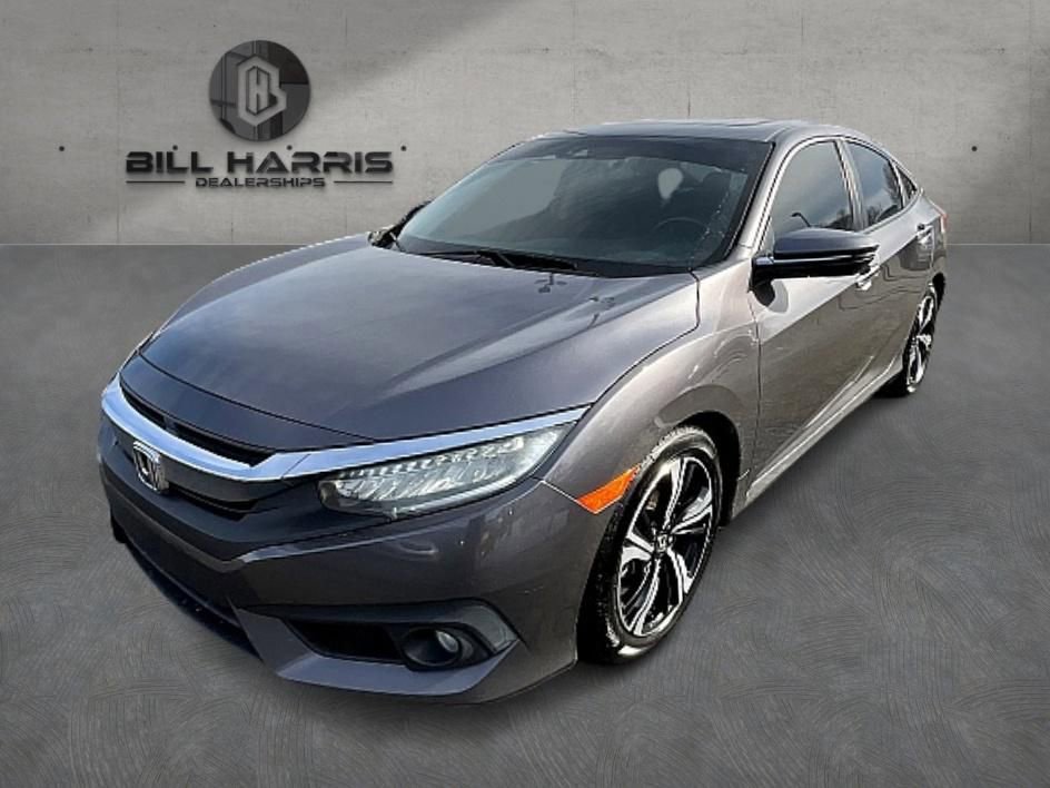 Used 2017 Honda Civic Touring image 1