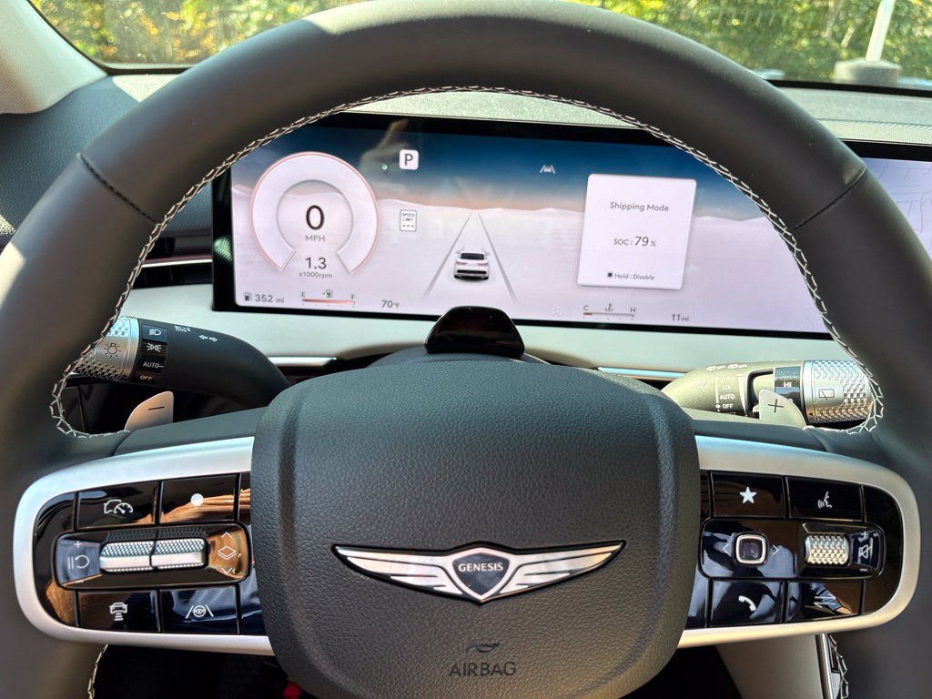 New 2027 Genesis GV70 2.5T Advanced AWD/4WD image 22