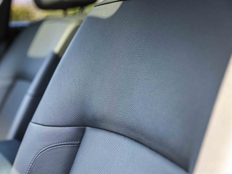 Used 2012 Rolls-Royce Ghost RWD image 34