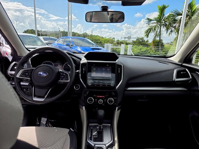 Used 2023 Subaru Forester Premium AWD/4WD image 27