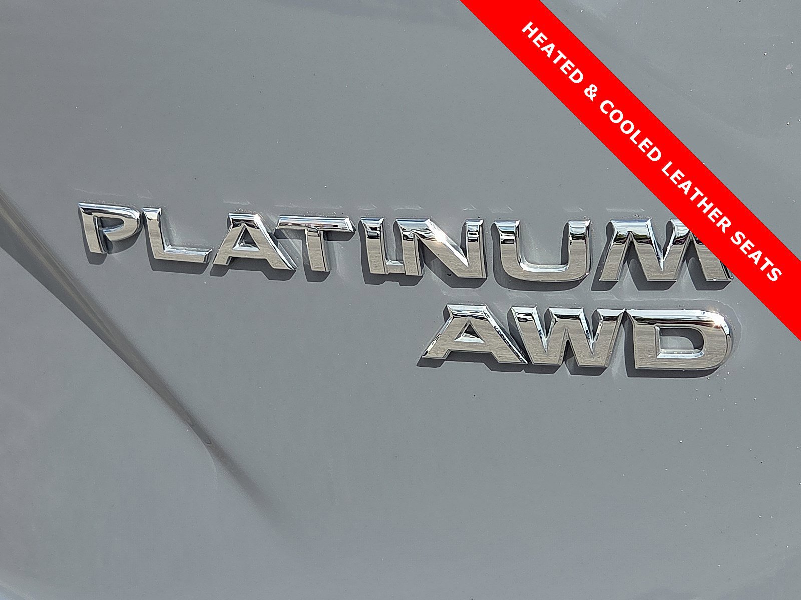 Used 2024 Nissan Murano Platinum w/ Cargo Package image 8