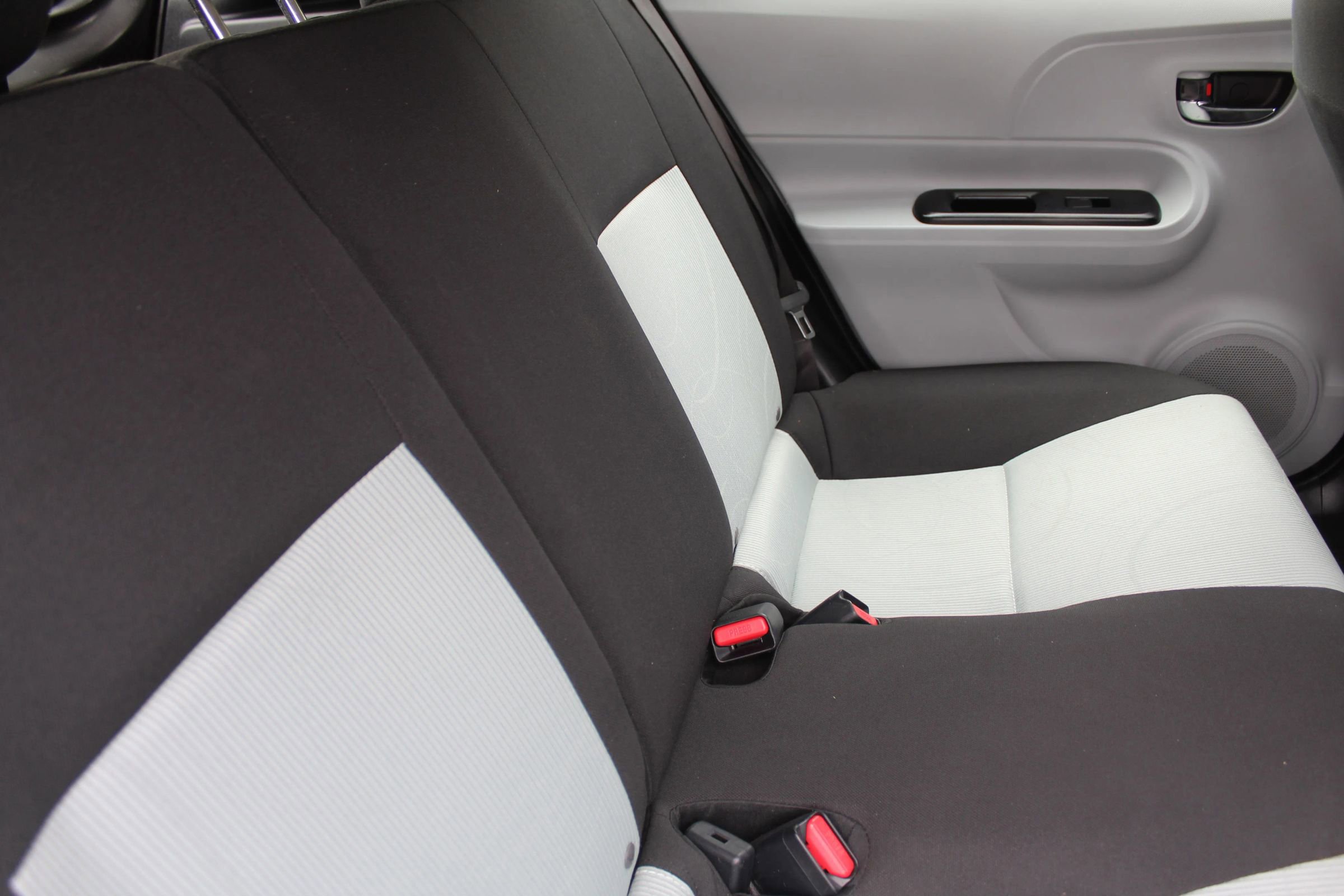 Used 2013 Toyota Prius C Two FWD image 15