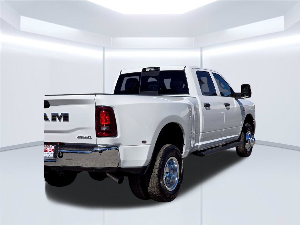 New 2026 RAM 3500 Tradesman AWD/4WD image 40