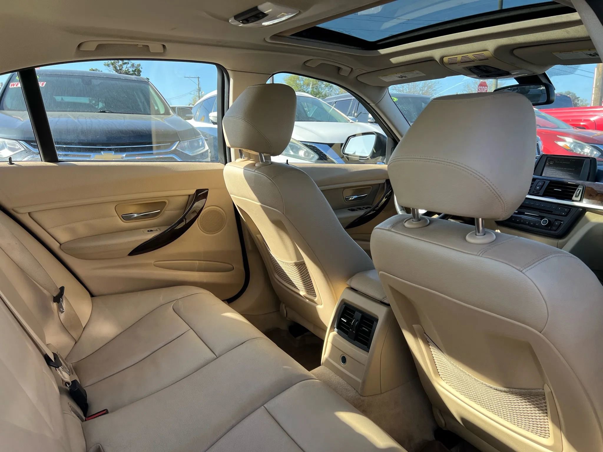 Used 2015 BMW 328i Sedan image 14
