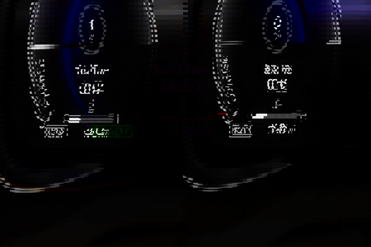 Used 2023 Toyota Venza Limited image 32