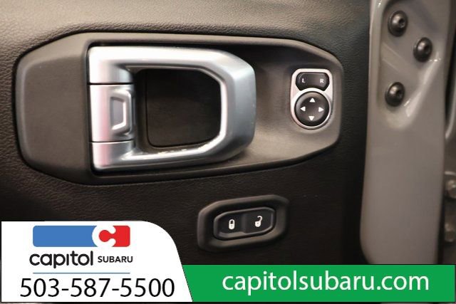 Used 2023 Jeep Wrangler Sport S image 10