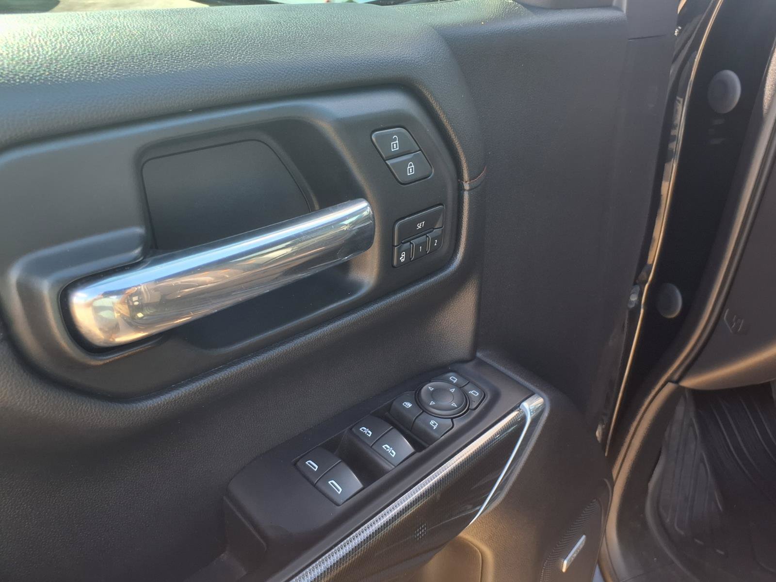 Used 2019 GMC Sierra 1500 AT4 w/ AT4 Premium Package AWD/4WD image 13