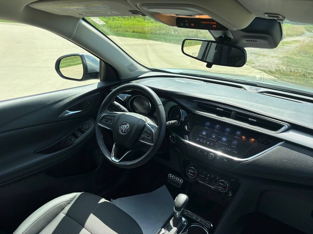 Used 2023 Buick Encore GX Select w/ Sport Touring Package FWD image 30