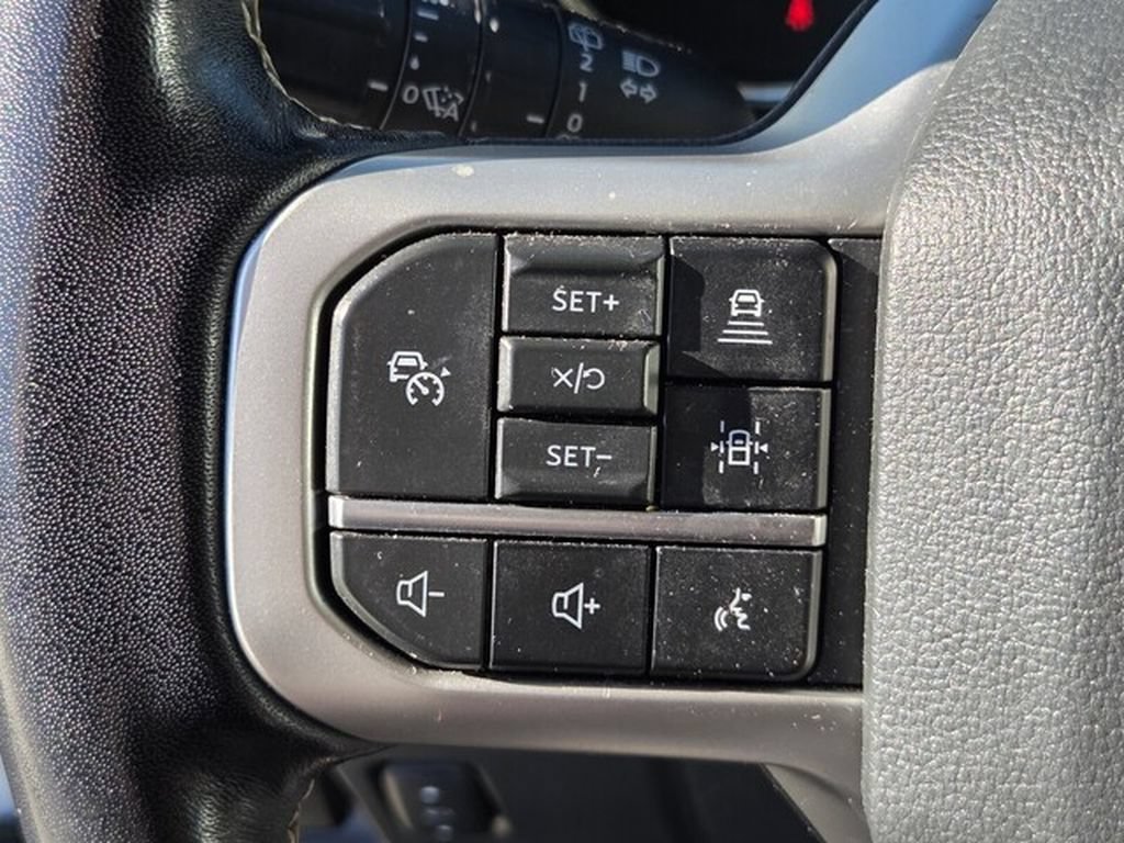 Used 2024 Ford Expedition Limited RWD image 8