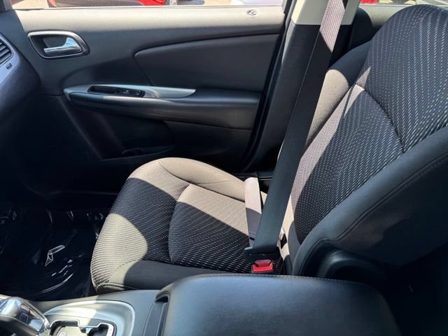 Used 2016 Dodge Journey SXT w/ Premium Group FWD image 22