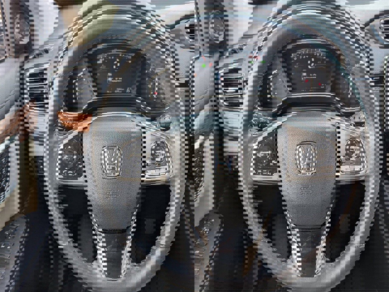 Used 2021 Honda CR-V Touring image 25