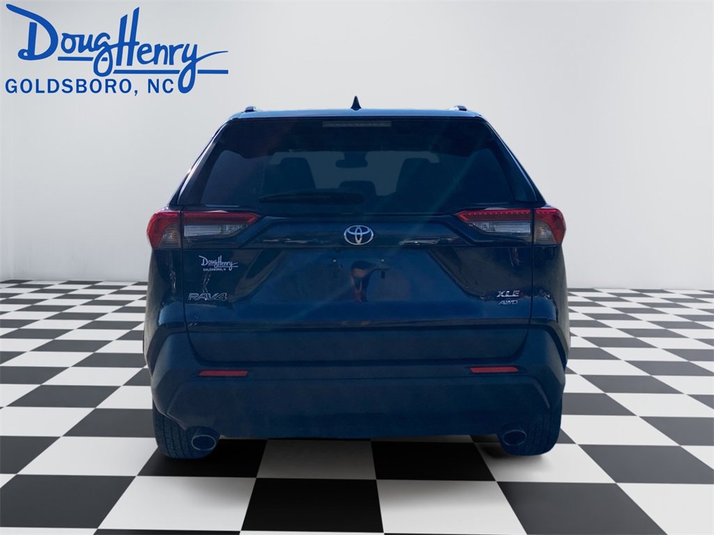 Used 2024 Toyota RAV4 XLE image 4