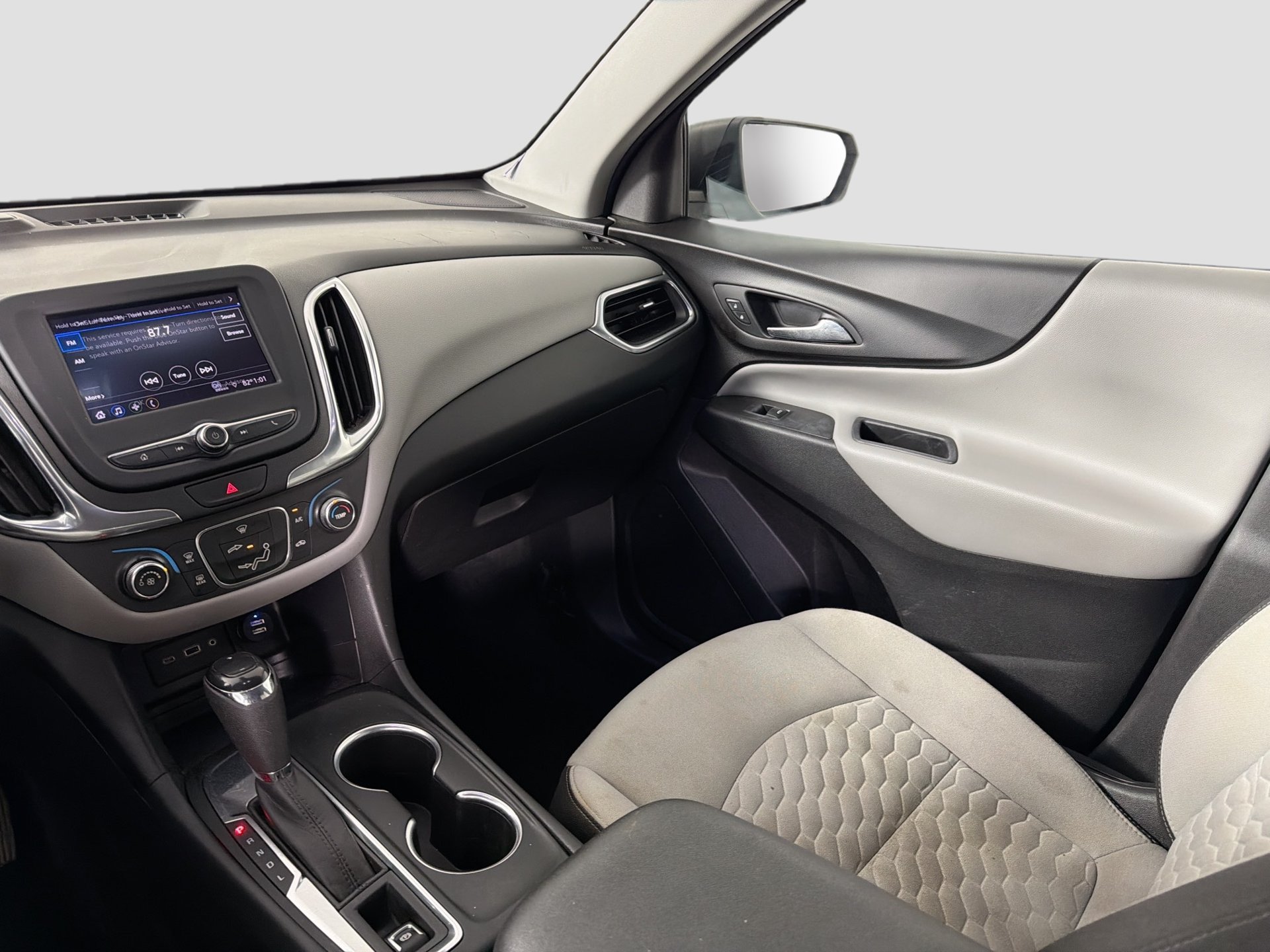 Used 2021 Chevrolet Equinox LS w/ LS Convenience Package FWD image 21