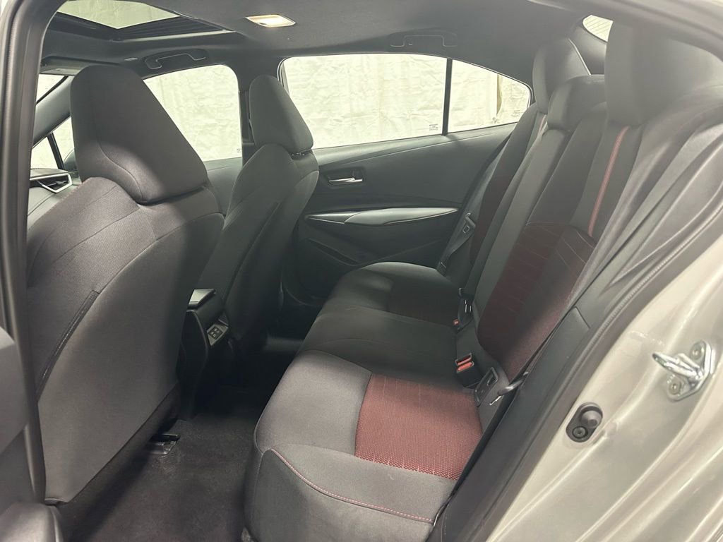 Used 2025 Toyota Corolla SE w/ SE Premium Package image 47