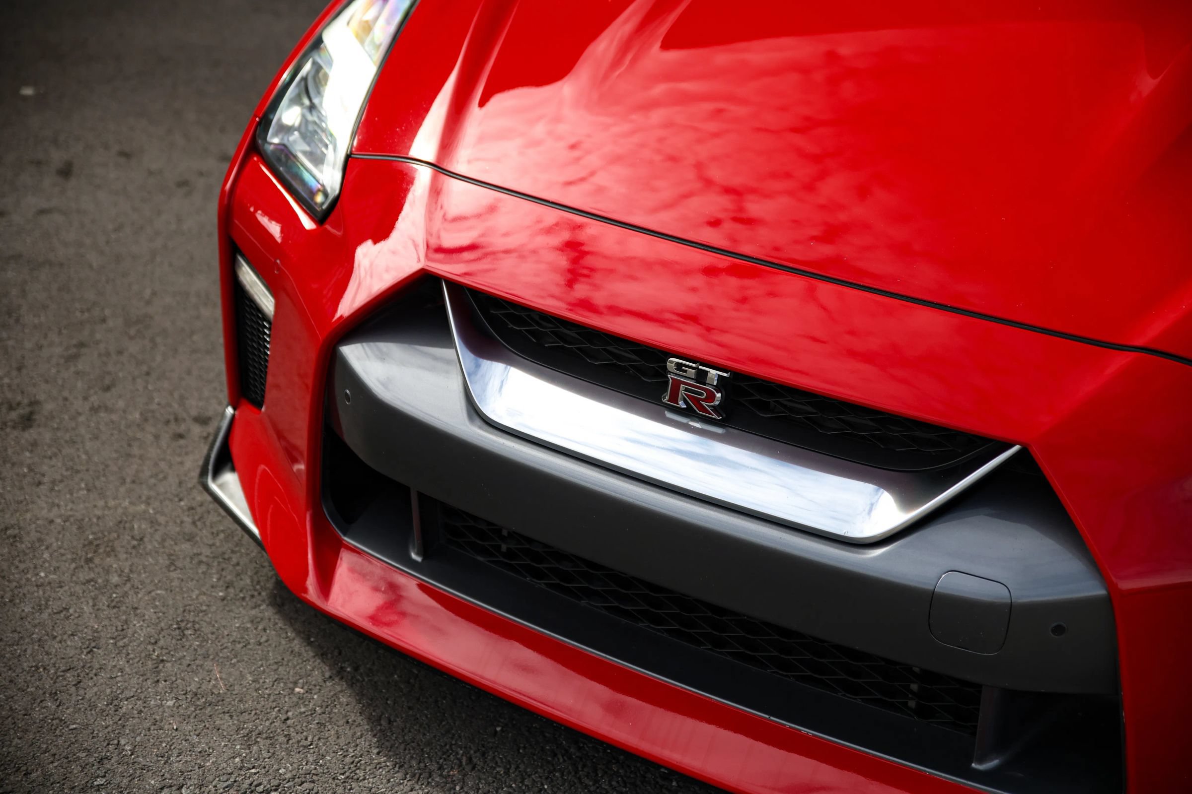 Used 2019 Nissan GT-R Track Edition AWD/4WD image 25