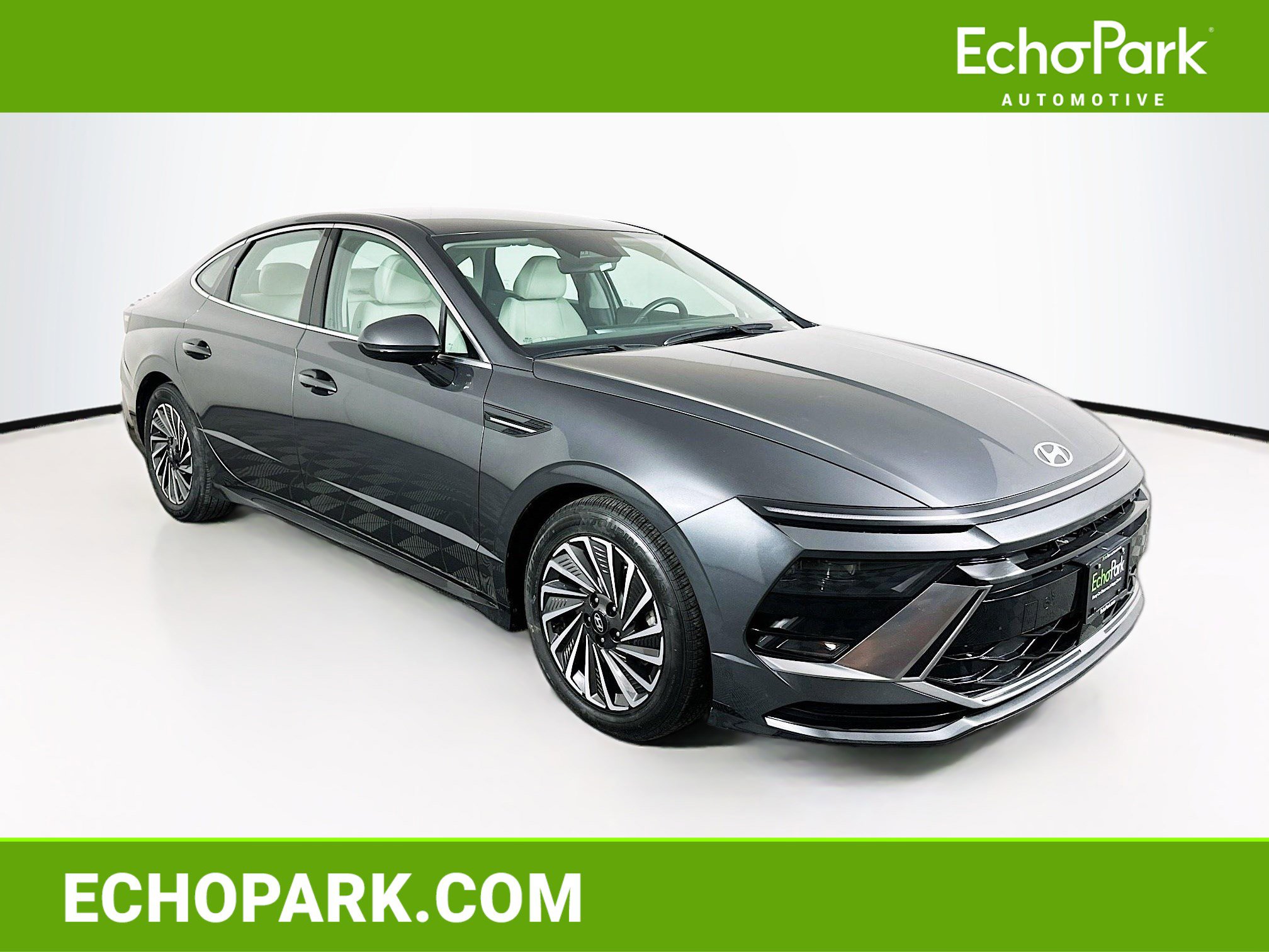 Used 2025 Hyundai Sonata SEL image 1