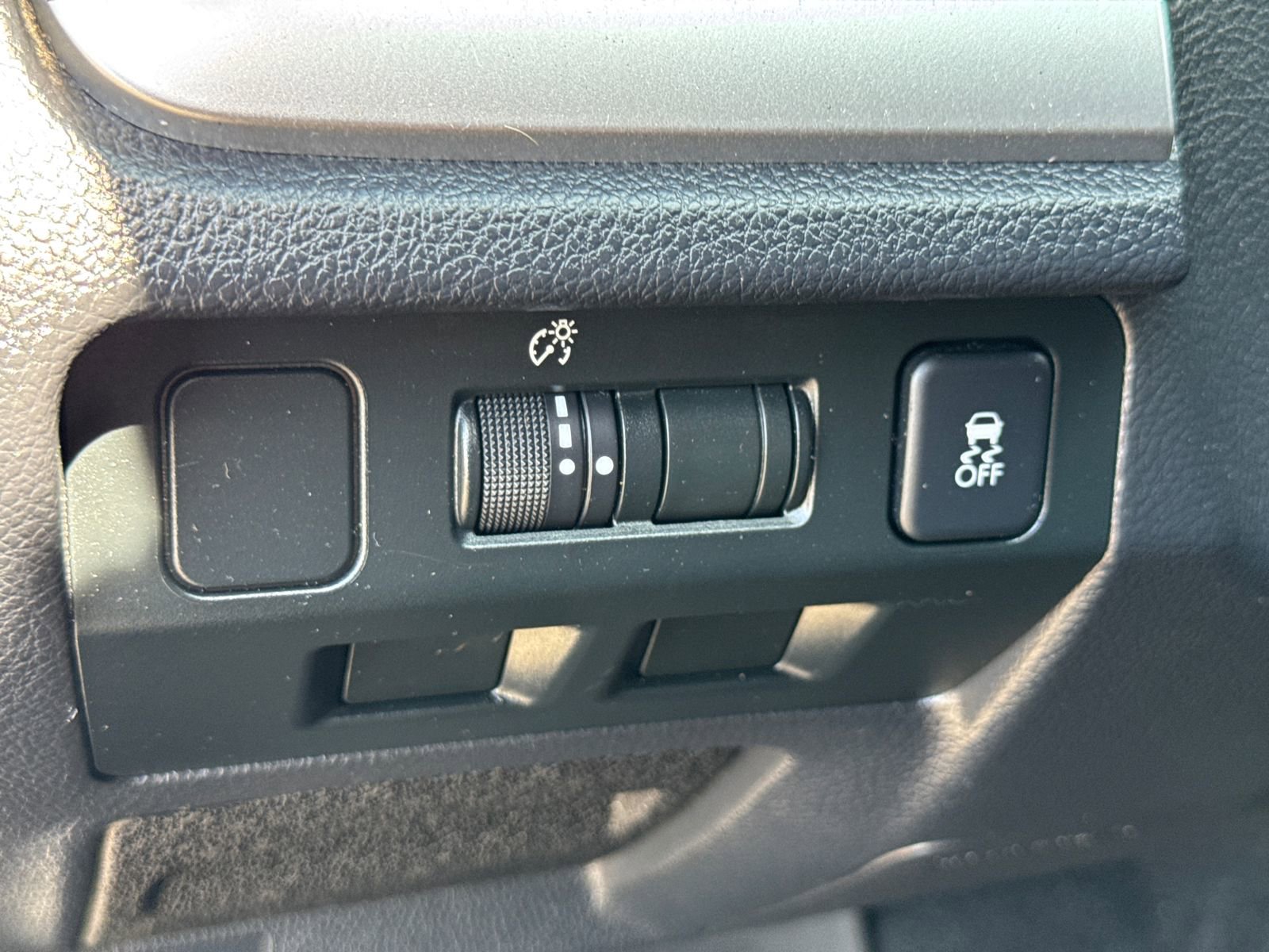 Used 2016 Subaru Crosstrek 2.0i Premium image 17