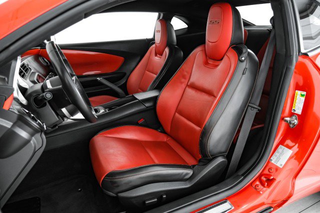 Used 2010 Chevrolet Camaro SS w/ RS Package image 22