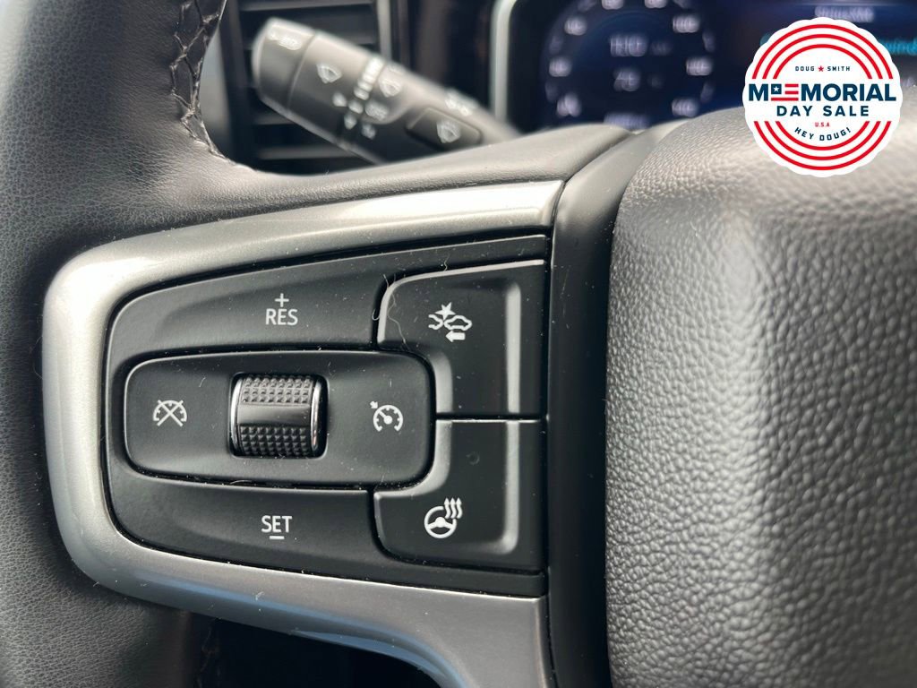 Used 2023 Chevrolet Silverado 1500 LT AWD/4WD image 15