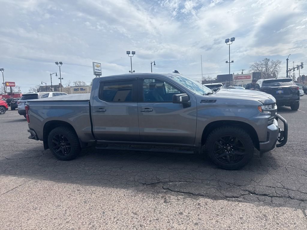 Certified 2022 Chevrolet Silverado 1500 RST w/ LPO, Blackout Package AWD/4WD image 6
