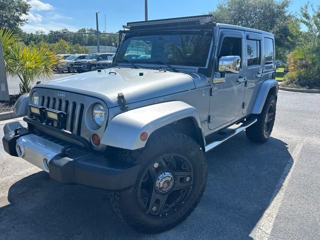 Used 2013 Jeep Wrangler Unlimited Sahara w/ Dual Top Group AWD/4WD image 1
