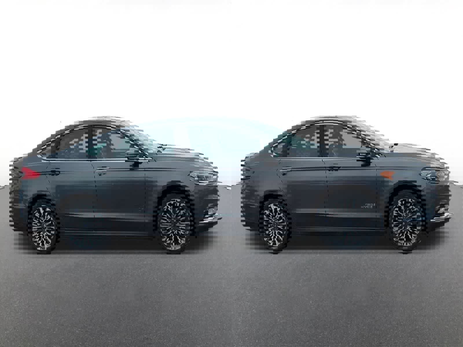 Used 2017 Ford Fusion Titanium image 7