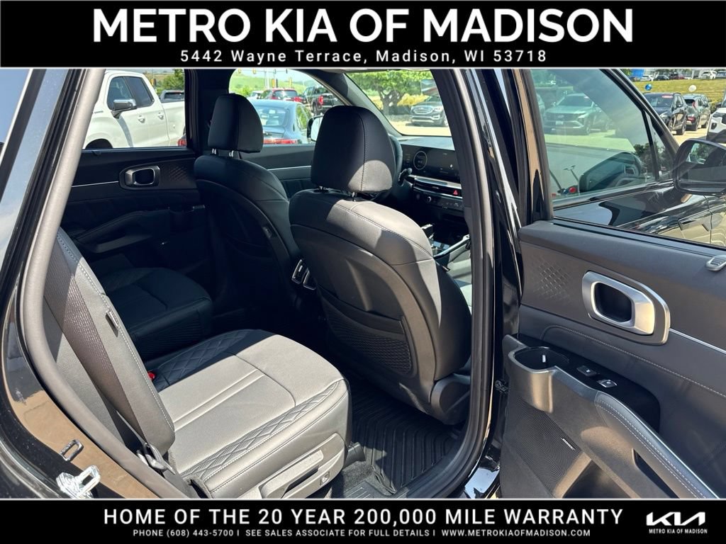 Used 2026 Kia Sorento SX Prestige AWD/4WD image 42
