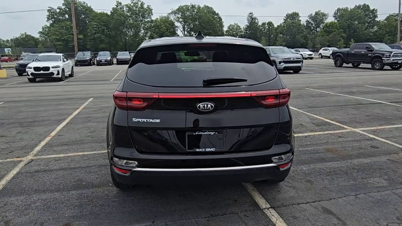 Used 2020 Kia Sportage LX FWD image 8