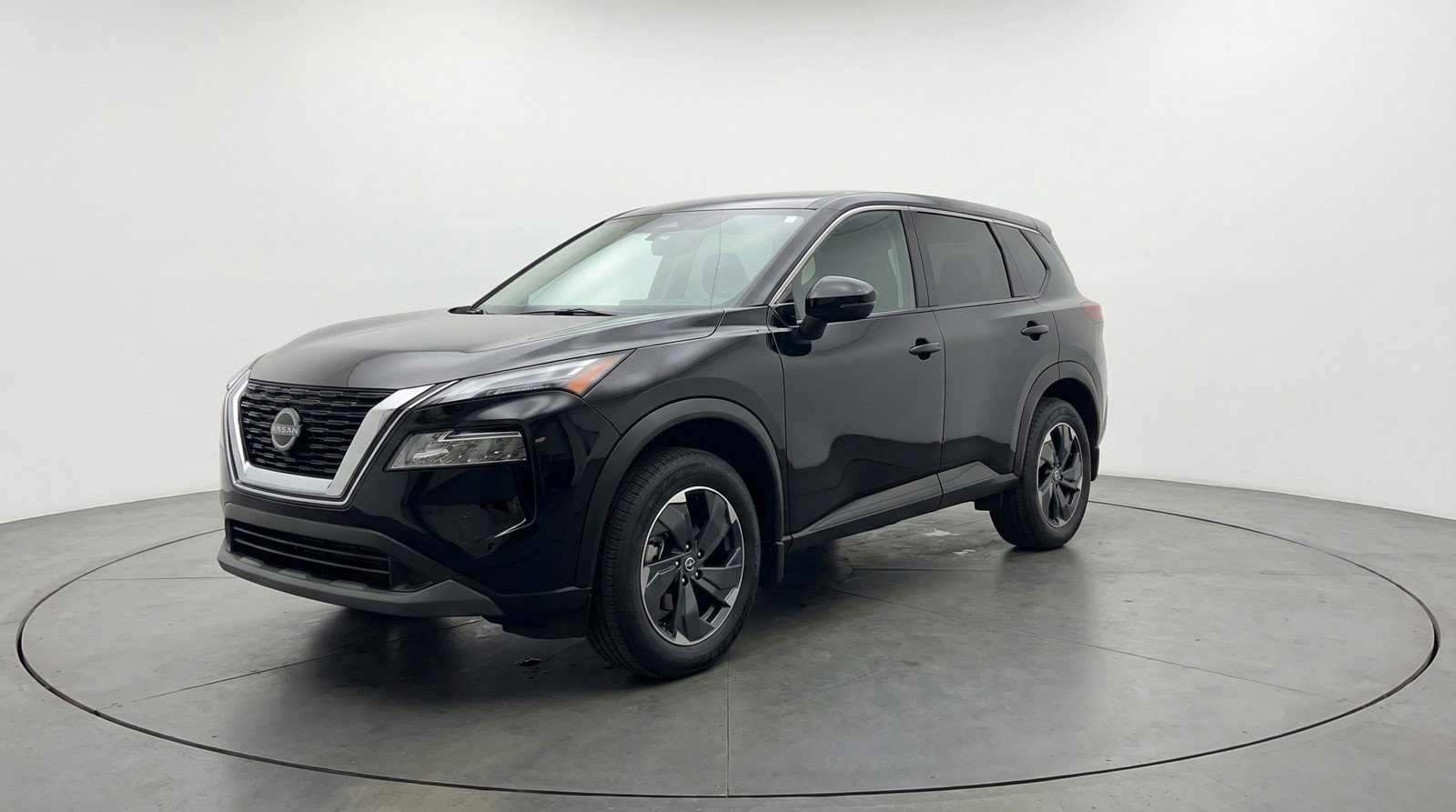 Used 2025 Nissan Rogue SV image 3