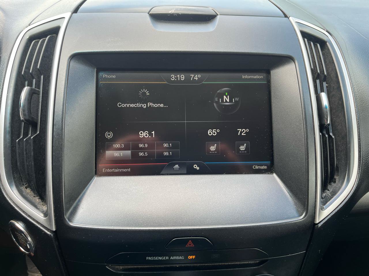 Used 2015 Ford Edge SEL w/ Equipment Group 201A AWD/4WD image 17