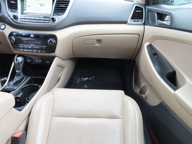 Used 2016 Hyundai Tucson Limited image 32