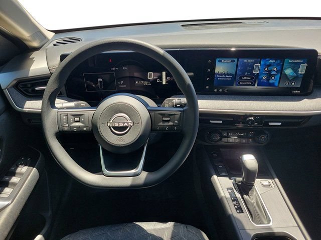 New 2026 Nissan Kicks SV w/ SV Premium Package FWD image 22