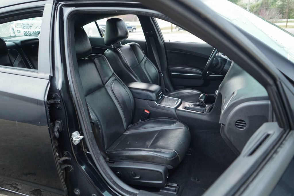 Used 2021 Dodge Charger SXT w/ Leather Interior Group image 32