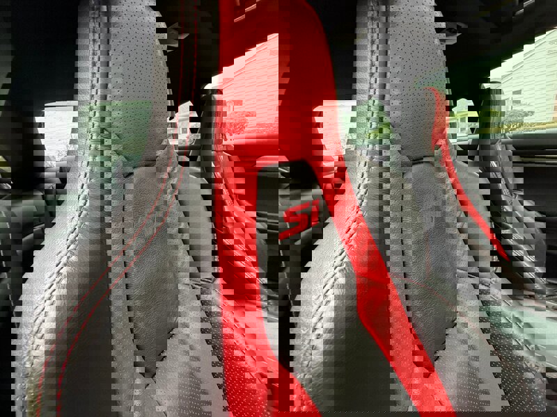 Used 2018 Honda Civic Si image 20