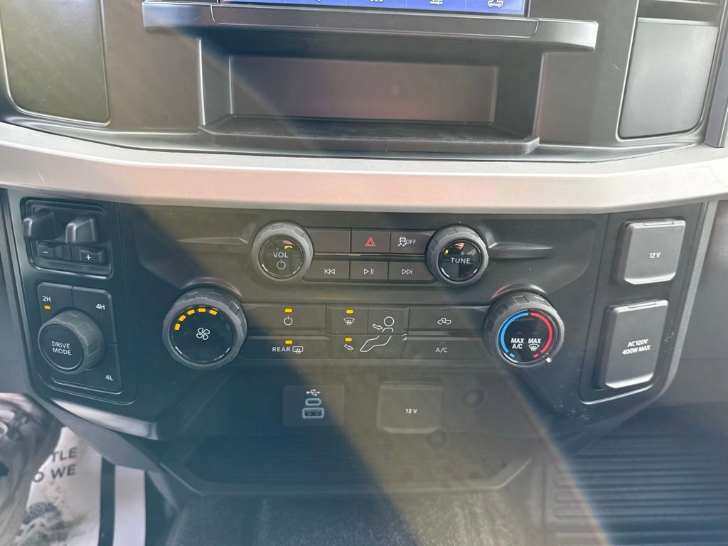 New 2026 Ford F450 XL w/ XL Chrome Package image 38