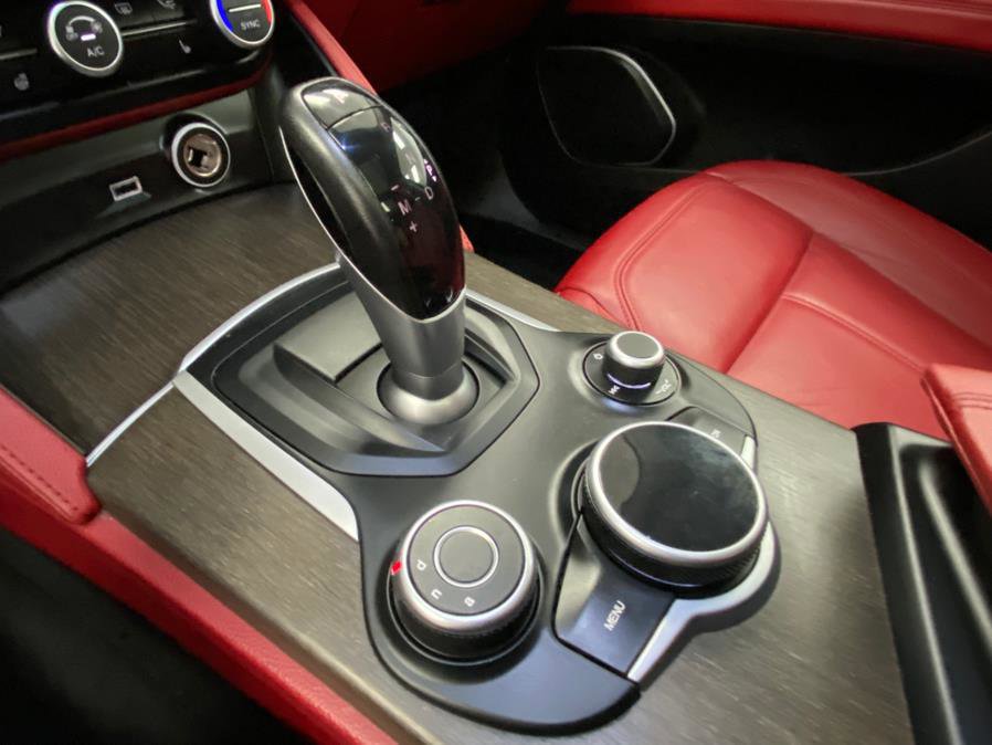 Used 2019 Alfa Romeo Stelvio Ti image 31
