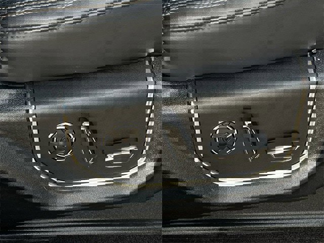 Used 2019 Ford Expedition Platinum image 32