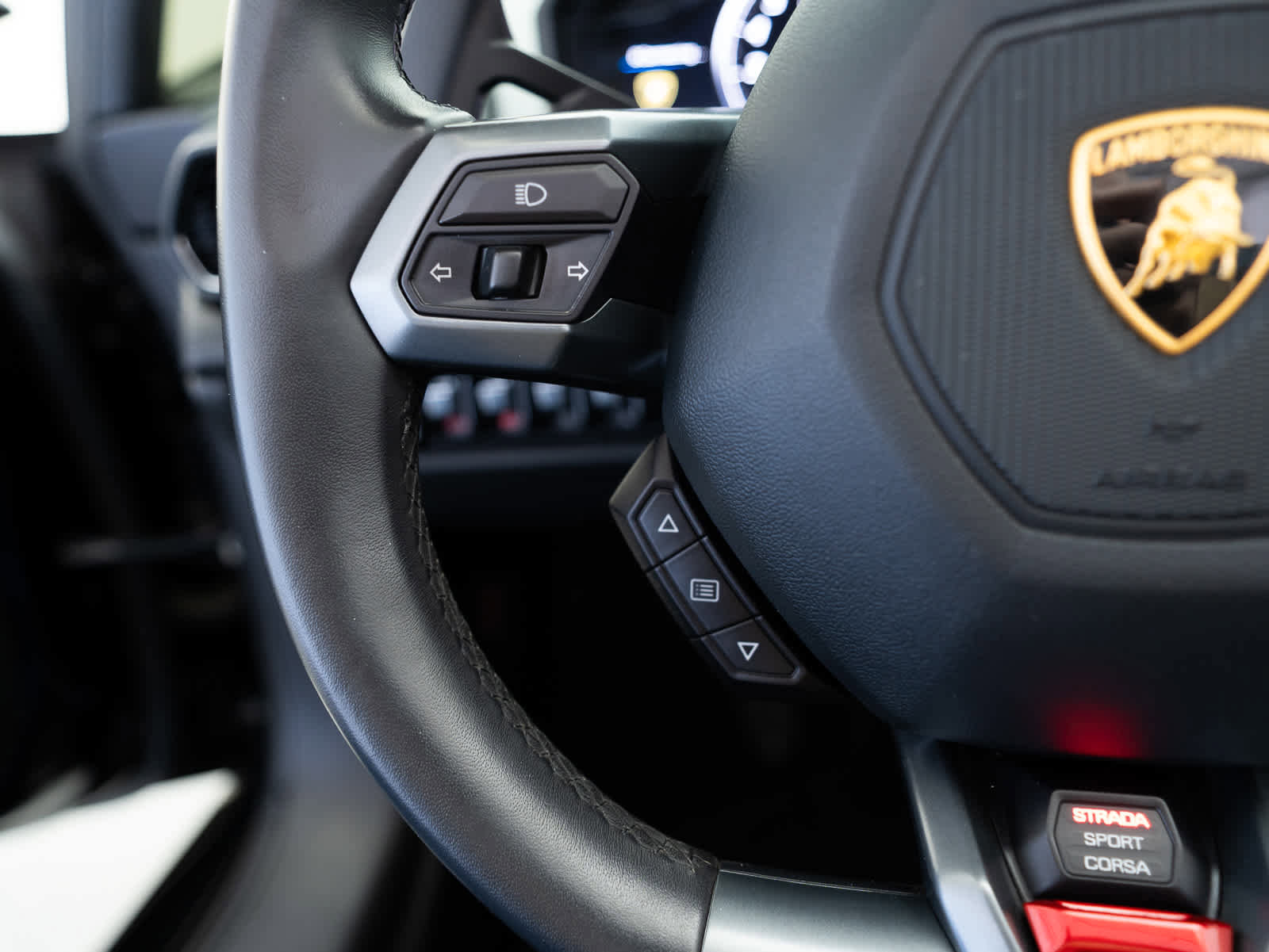 Used 2017 Lamborghini Huracan LP 580-2 RWD image 19
