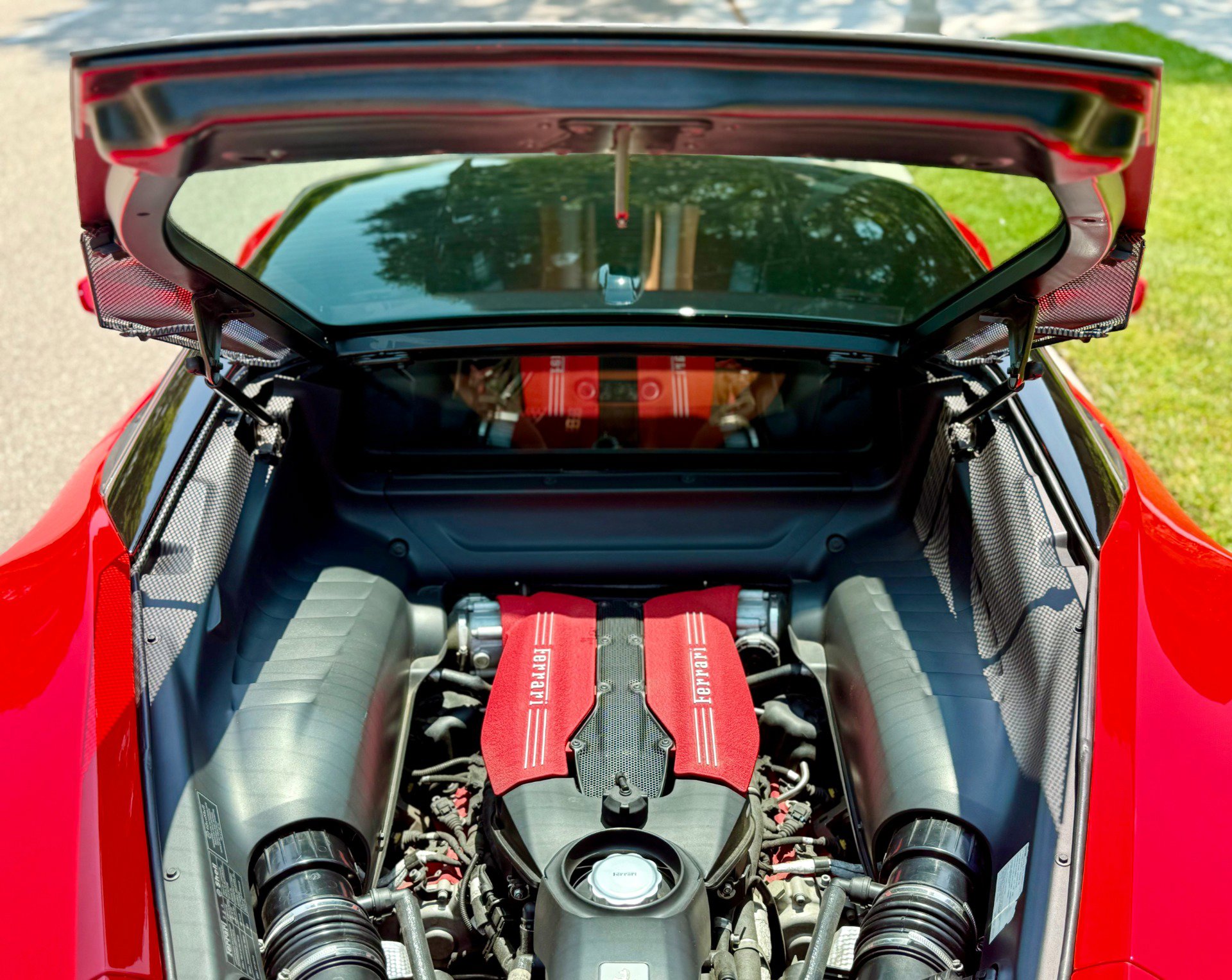 Used 2016 Ferrari 488 GTB image 68