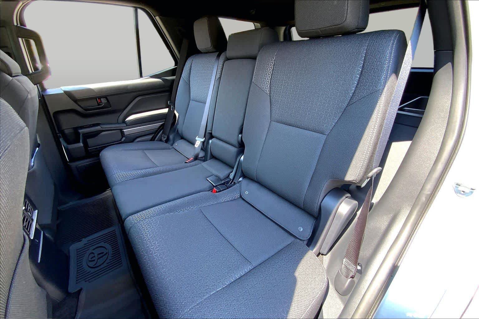 Used 2026 Toyota 4Runner SR5 AWD/4WD image 20