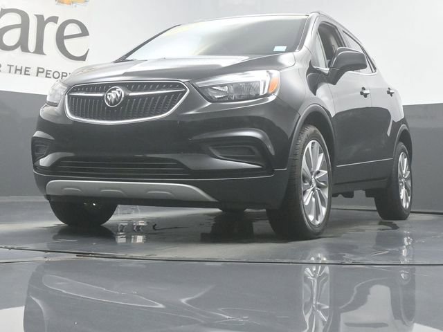 Used 2020 Buick Encore Preferred w/ Safety Package FWD image 4