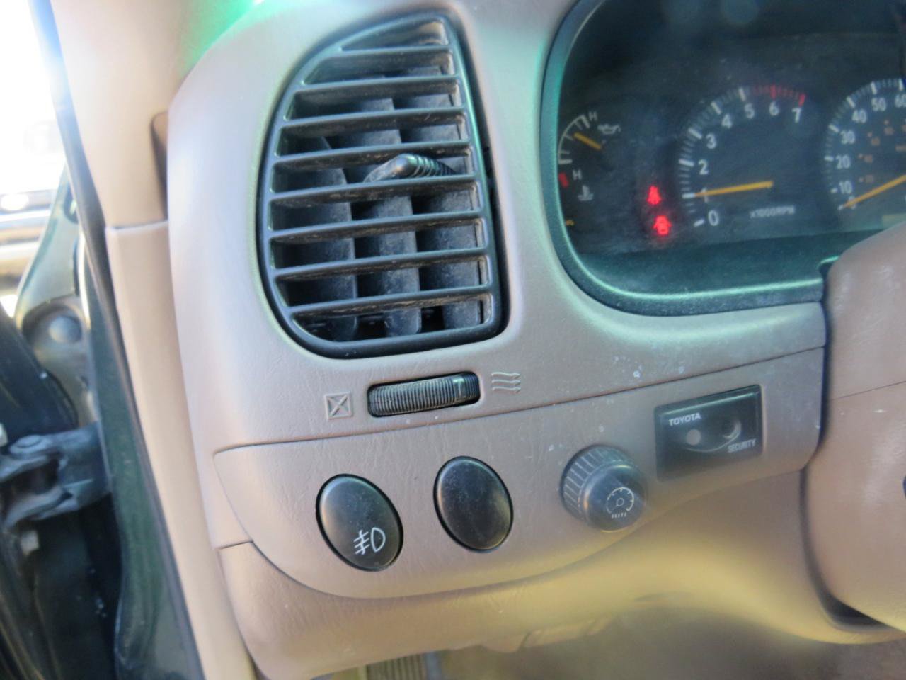 Used 2002 Toyota Tundra Limited RWD image 11