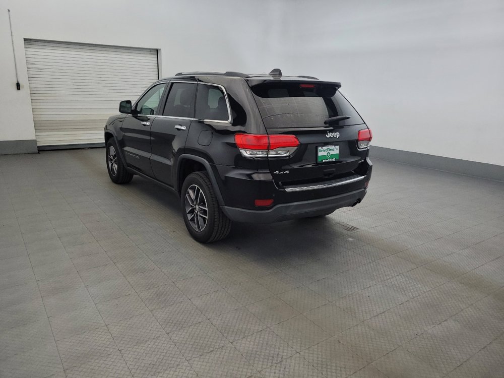 Used 2017 Jeep Grand Cherokee Limited AWD/4WD image 5
