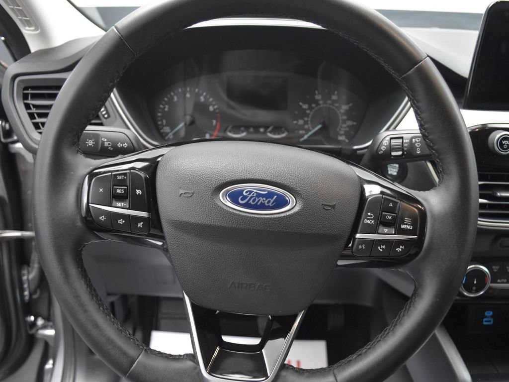 Used 2022 Ford Escape SE w/ SE Sport Appearance Package AWD/4WD image 7