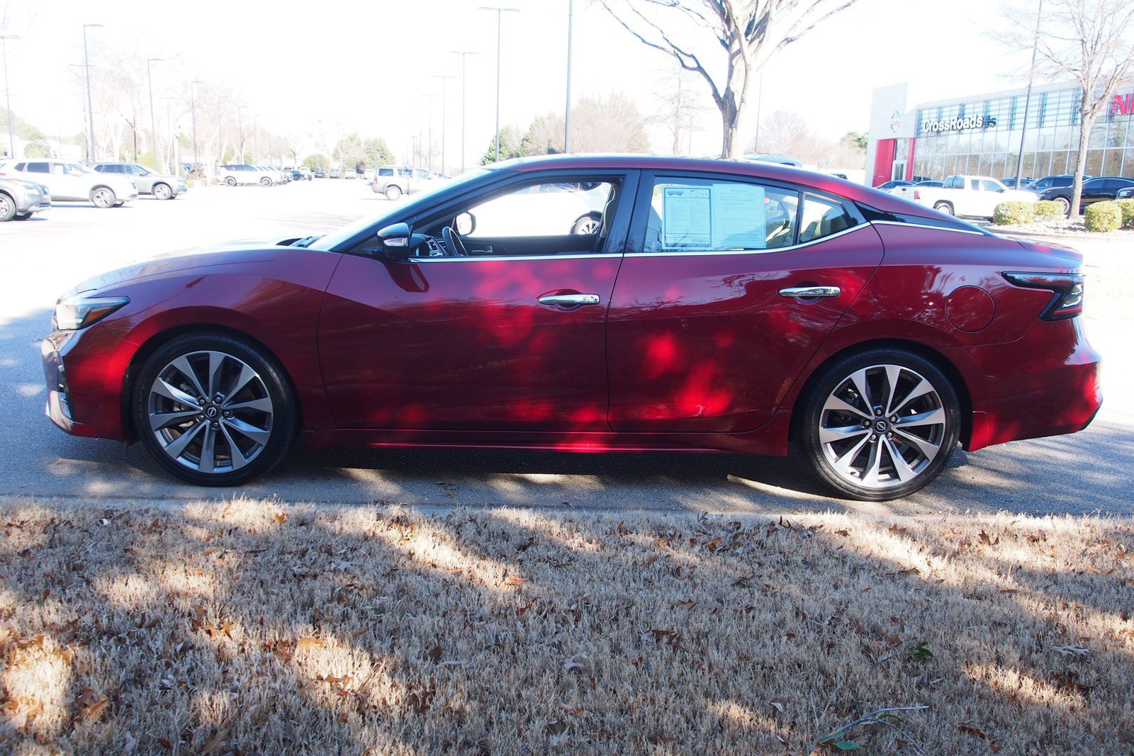 Used 2023 Nissan Maxima Platinum w/ Sport Mat Group image 4