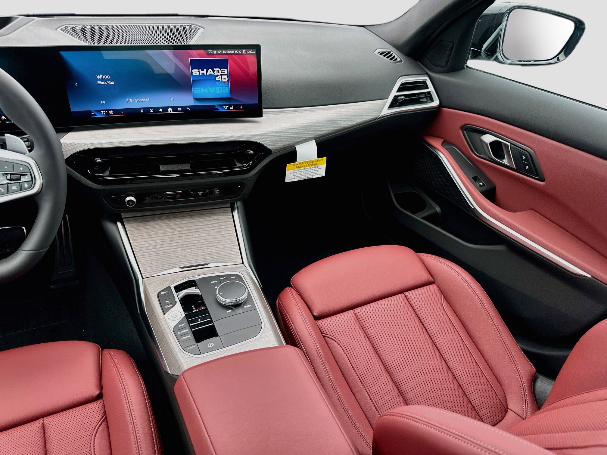 New 2026 BMW 330i Sedan w/ M Sport Package RWD image 19