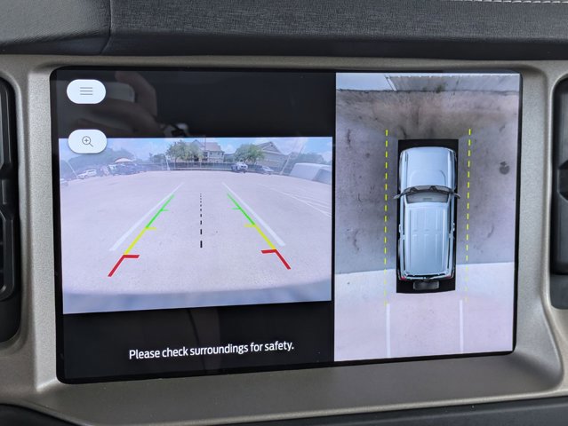 Used 2025 Ford Bronco Outer Banks AWD/4WD image 12