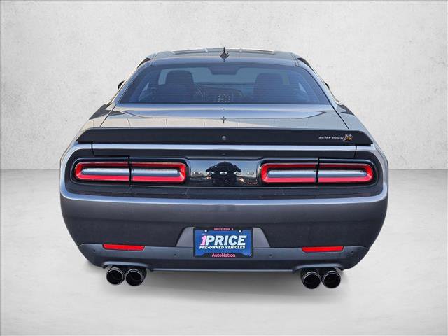 Used 2022 Dodge Challenger R/T Scat Pack RWD image 7