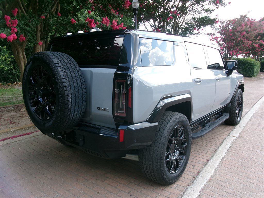 Used 2024 GMC Hummer EV 2X AWD/4WD image 7